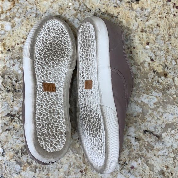 Frye Mya slip on size 9. Pretty cement color - Picture 2 of 4